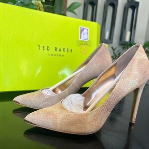 Ted Baker / London - Heel